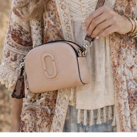 Marc Jacobs Handbags - Marc Jacobs Shutter Camera Bag Inspired Camel Leather Structured Cross Body Bag
